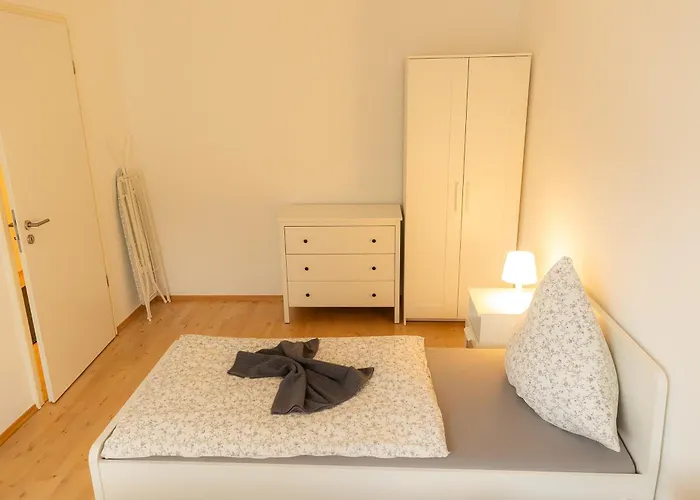 Brunnenblick Gastromeile, City, Messe & Stadionnah Appartement