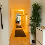 Brunnenblick Gastromeile, City, Messe & Stadionnah * دورتموند