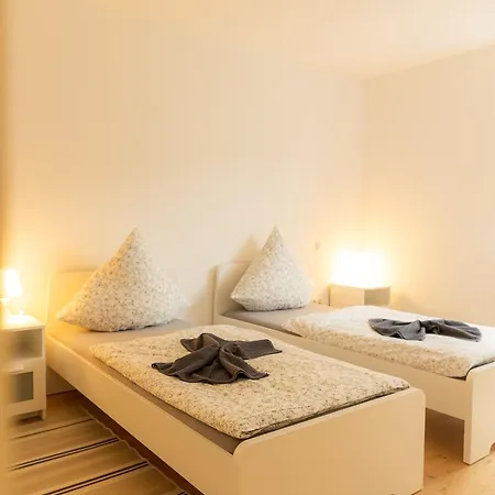 Apartamento Brunnenblick Gastromeile, City, Messe & Stadionnah *