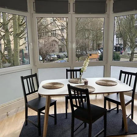 Brunnenblick Gastromeile, City, Messe & Stadionnah *