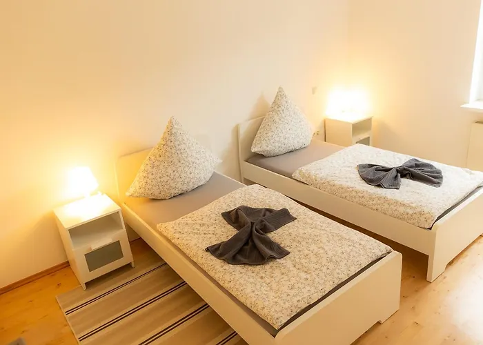 Brunnenblick Gastromeile, City, Messe & Stadionnah